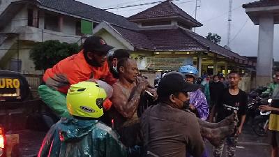 Burn Specialists Dispatched to Treat Mount Semeru Victims 
