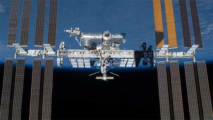 Axiom-4 Astronauts Successfully Reach Space Station in Dragon Capsule
