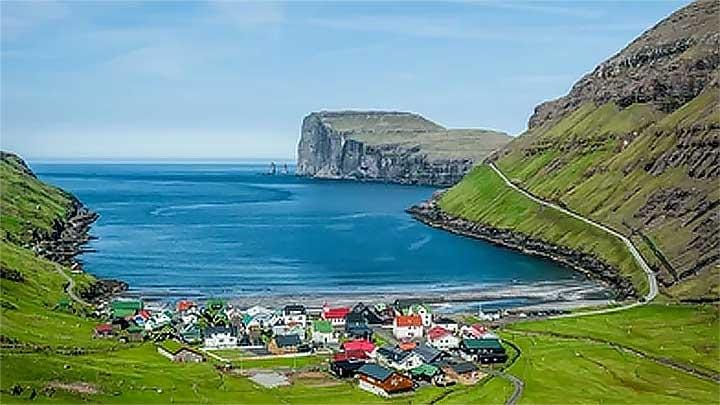 Faroe Islands Introduce Tour Guide Cars for Tourist Exploration