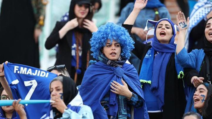 Perempuan Iran Boleh Nonton Sepak Bola Langsung di Stadion. FOTO/twitter