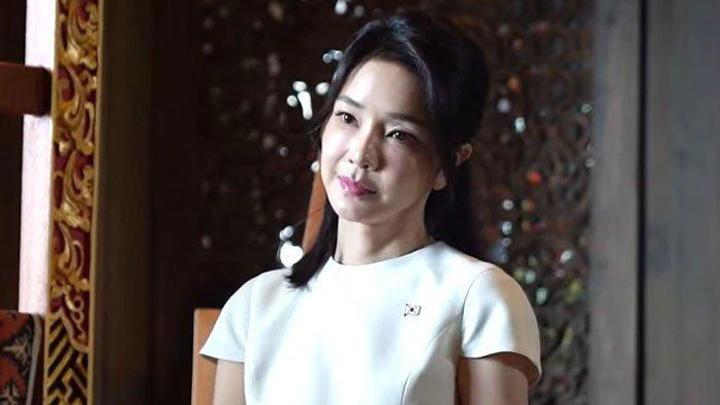 South Korea Arrests Wife of Impeached Former President Yoon