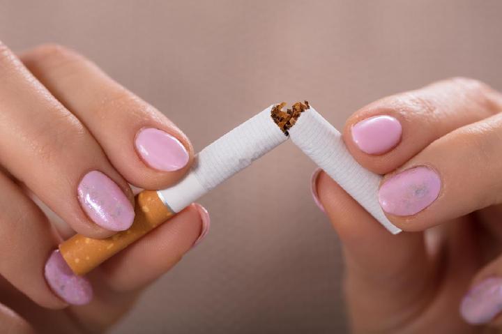 How Smoking and Alcohol Consumption Harm the Developing Teenage Brain