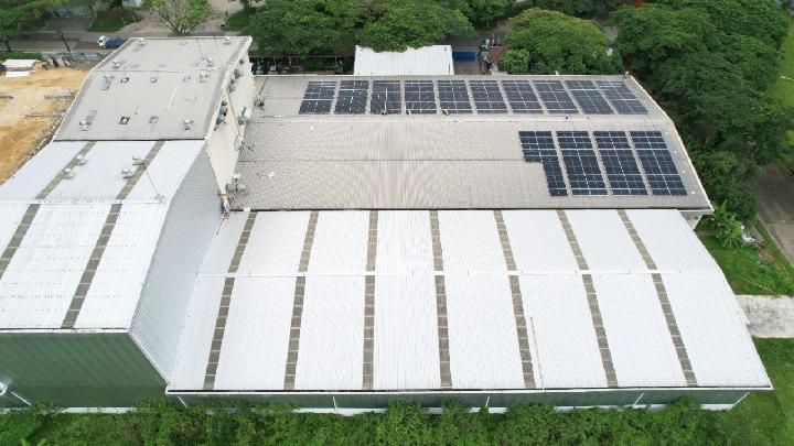 Prabowo Targetkan Pembangunan PLTS 17 Gigawatt Tahun Ini