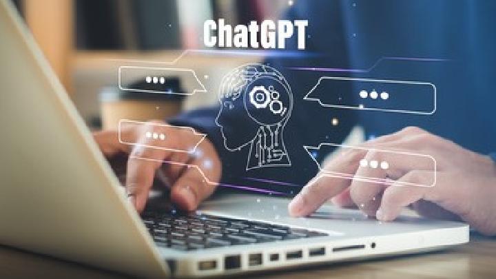 ChatGPT Receives 2.5 Billion Prompts a Day, Starting to Rival Google?