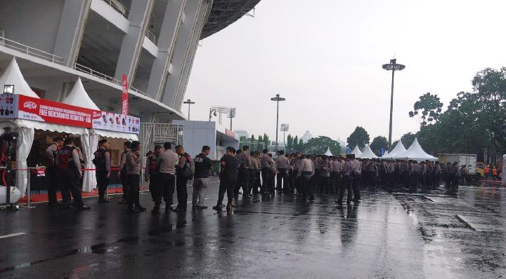 Indonesian Police Mobilize 1,700 Officers for FIFA Series Security
