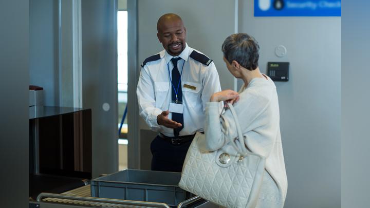 TSA Bans These 7 Items From Being Stored in Your Baggage