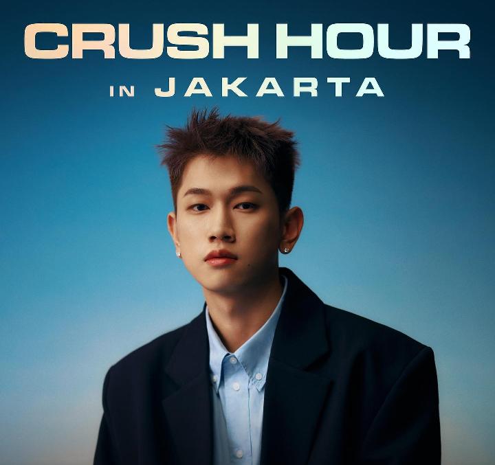 CRUSH, penyanyi-penulis lagu dan produser asal Korea