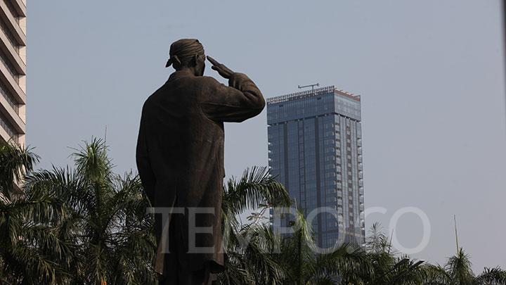 BMKG Predicts Clear Skies with Clouds for Jakarta on Indonesia's 80th Independence Day