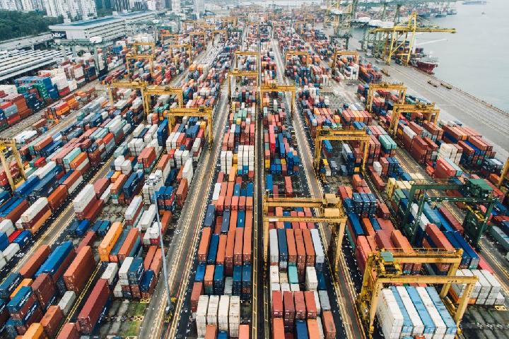 Bank Indonesia Lowers Economic Growth Projection to 4.6-5.4%