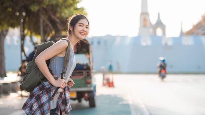 8 Must-Know Tips for Traveling Abroad with Respect