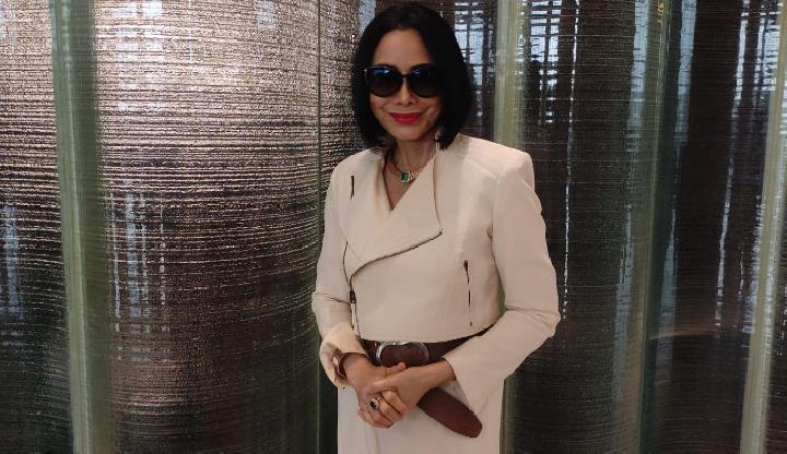 Menginjak Usia 75 Tahun, Poppy Dharsono Cerita Mimpinya untuk Industri Fashion Indonesia
