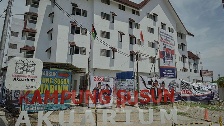 Pasang Baliho AMIN, Ketua Koperasi Kampung Susun Akuarium: Kami Berbeda Pengelolaan dengan Rusun Lain