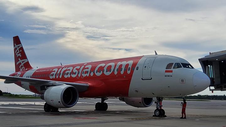 Starting Today, International Passengers Must Complete All Indonesia Arrival Card