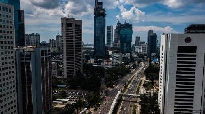 Weather Forecast: Light Rain Expected in Jakarta and Surrounding Areas
