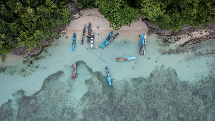 10 Must-Visit Tourist Spots in Raja Ampat, Indonesia's Last Paradise on Earth
