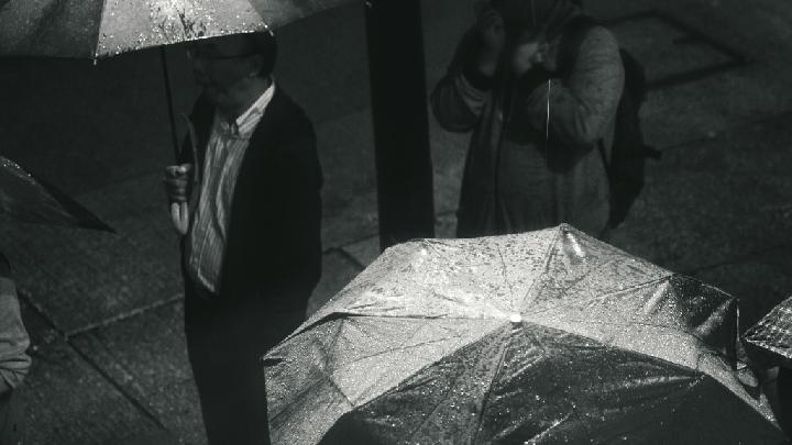 BMKG Forecasts More Rain Across Greater Jakarta Today