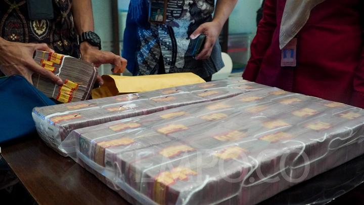 65% of Indonesians Targeted by Scam Attempts Weekly