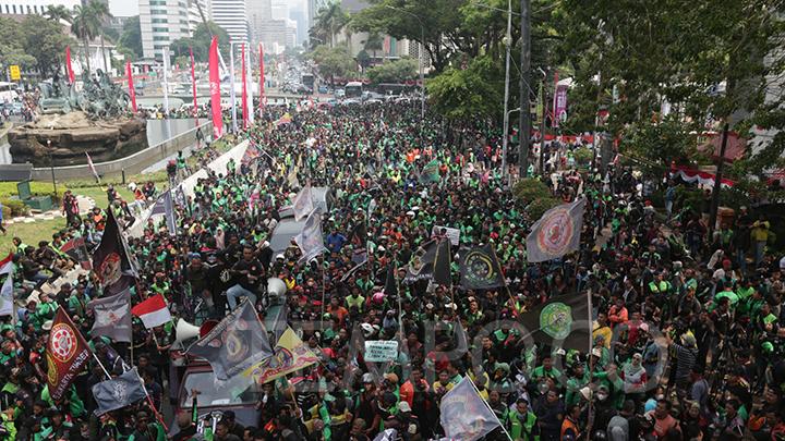 Indonesia's Online Ojek Fares Set to Rise: What's Changing for Riders and Drivers?