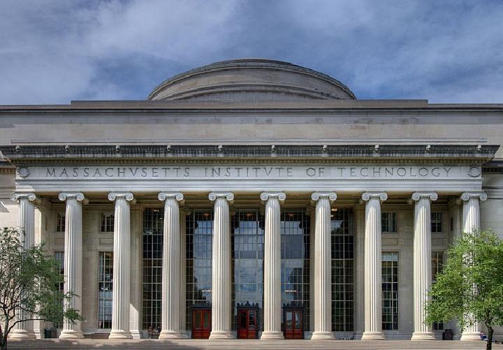 10 Best Math Colleges in the United States, from MIT to Brown