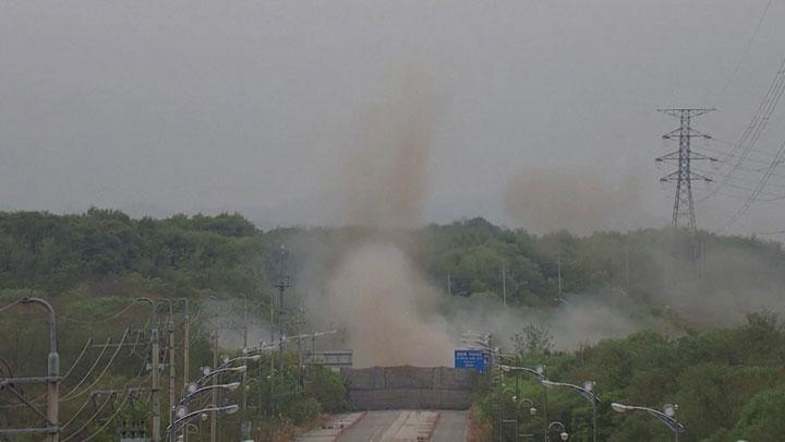 South Korea Begins Removing Border Propaganda in Bid to 'Restore Trust' with North