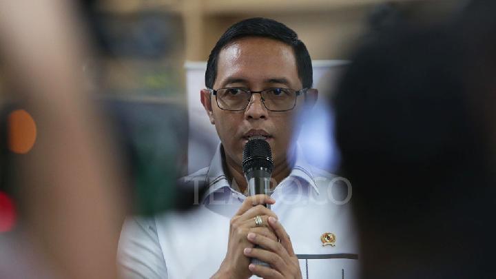 Palace Asks Detikcom to Repost Opinion Article