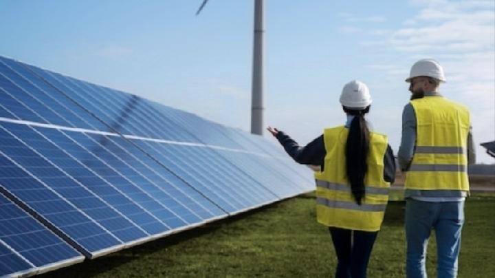 Solar Puts Us in Fast Lane to 100% Renewables