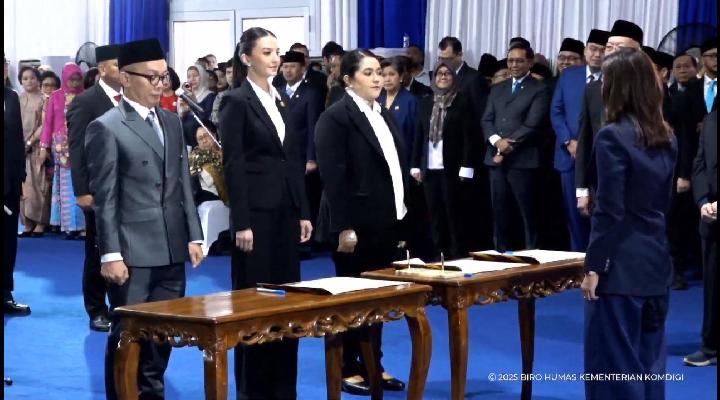 Adu Gaya Raline Shah dan Fifi Aleyda Yahya saat Dilantik jadi Pejabat Komdigi