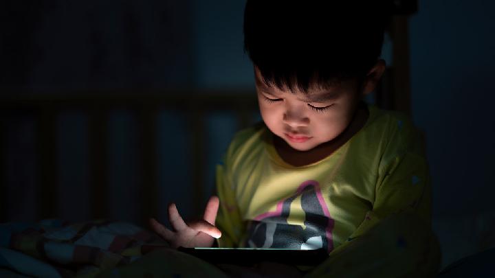 How Much Screen Time is Safe for Children?