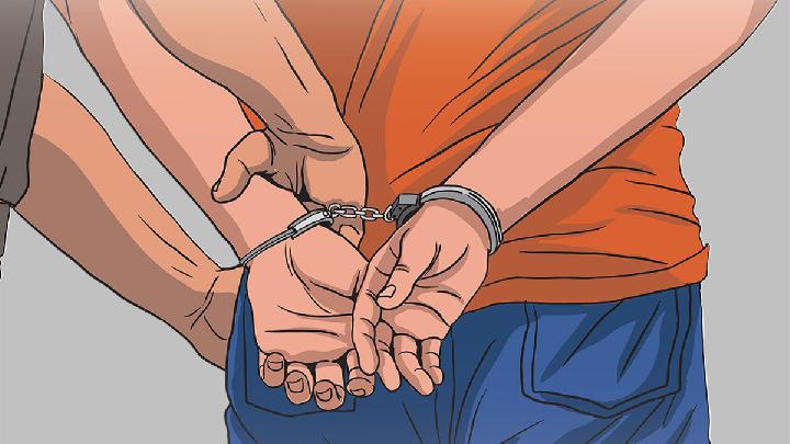 Indonesians Arrested for Running Illegal Restaurant in Macau Apartment