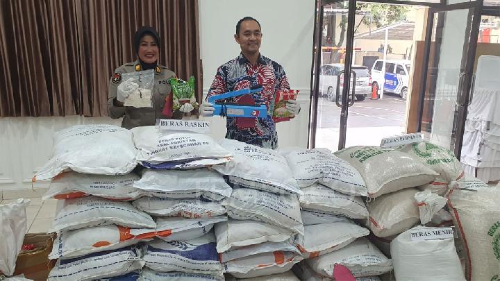 YLKI Urges Indonesian Government to Take Firm Action Against Rice Mafia