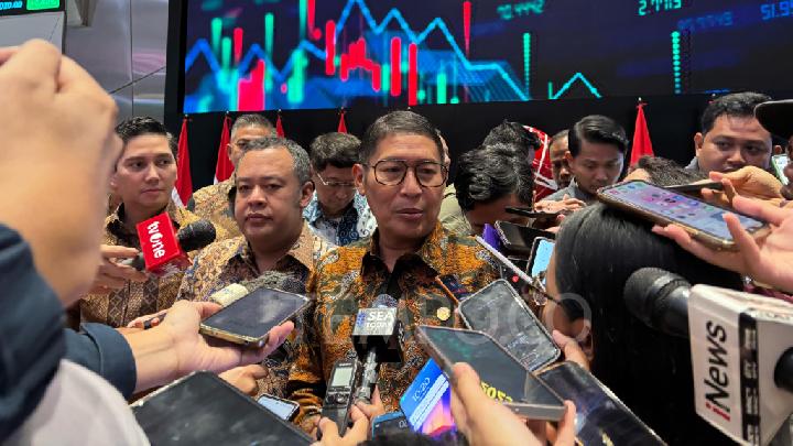 OJK: Pasar Saham Domestik Menguat
