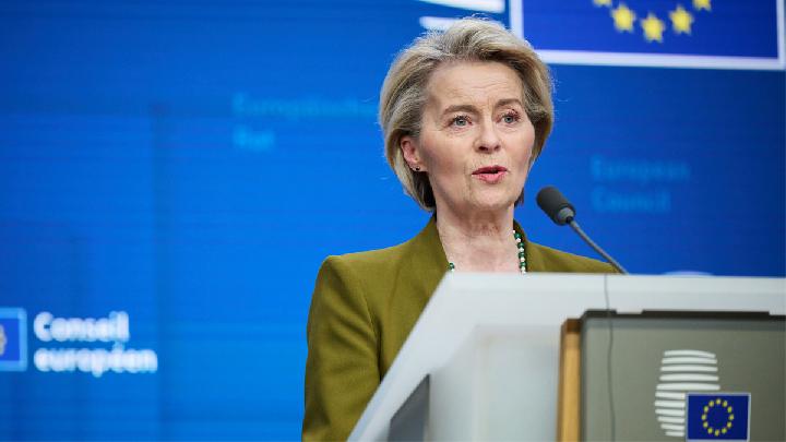 EU Chief Plane Hit by Suspected Russian GPS Jamming