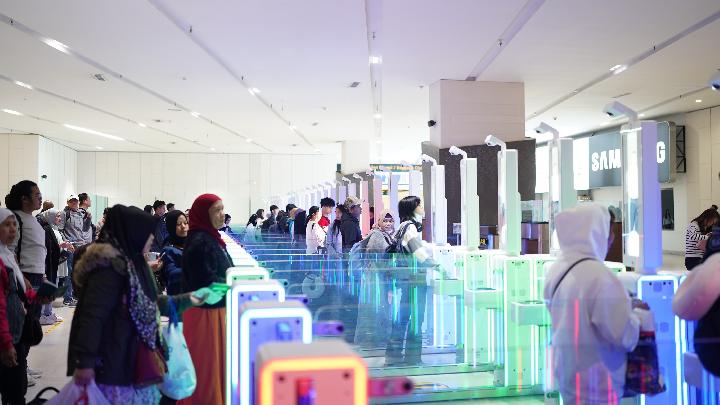 Indonesia's Immigration Officers at Soekarno-Hatta Airport Get Body Cameras