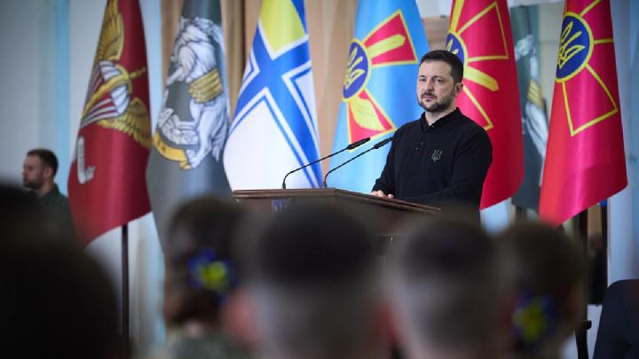 Trump to Attend Virtual Meeting with Ukraine's Zelensky Ahead Alaska Talks