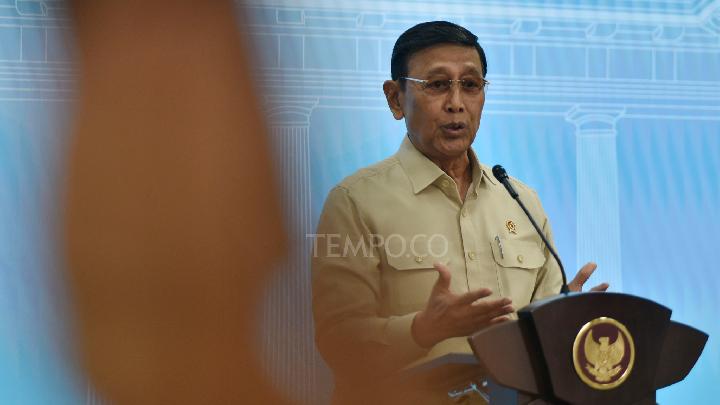 President's Aide Responds to Indonesian Military Retirees' Call to Replace VP Gibran
