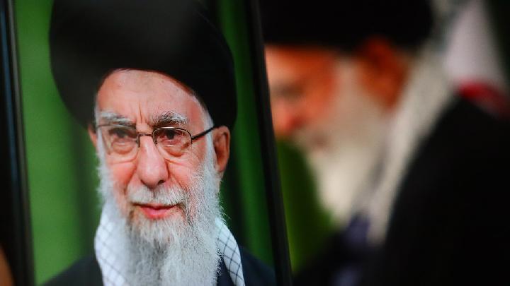 Israeli Defense Minister Threatens Khamenei After Iran Missile Hits Hospital