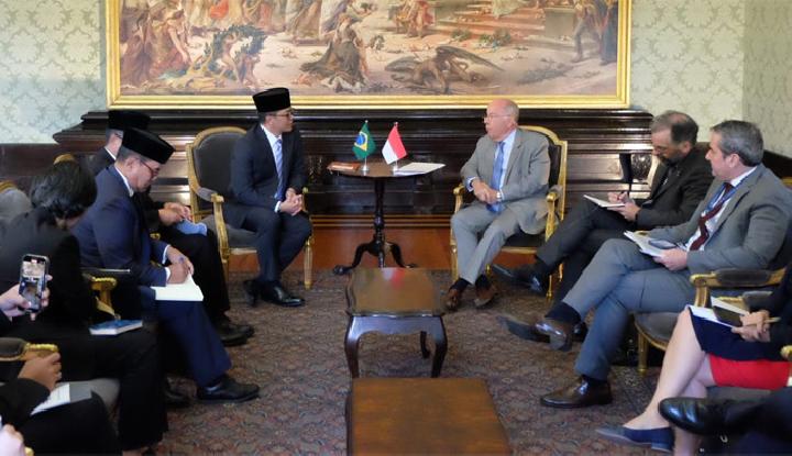Indonesia and Brazil Discuss Bilateral Ties Ahead of BRICS Meeting