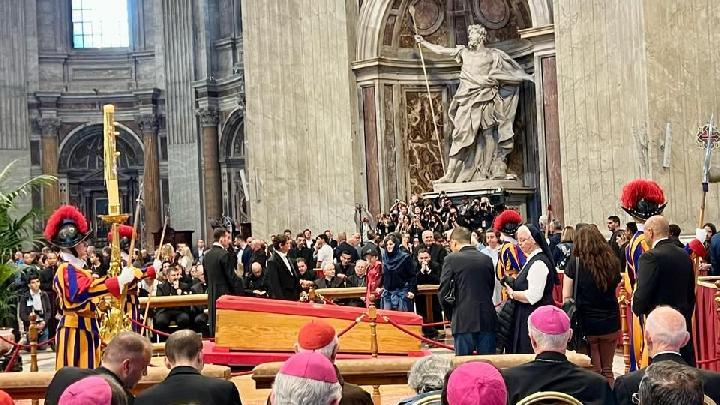 Pope Francis' Legacy: Decentralizing the Conclave Beyond Europe