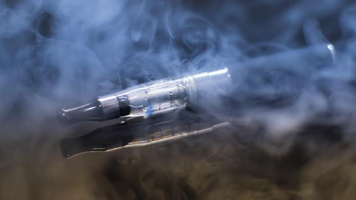 Singapore Seizes Over 850 Vaping Devices in Five-Day Border Crackdown