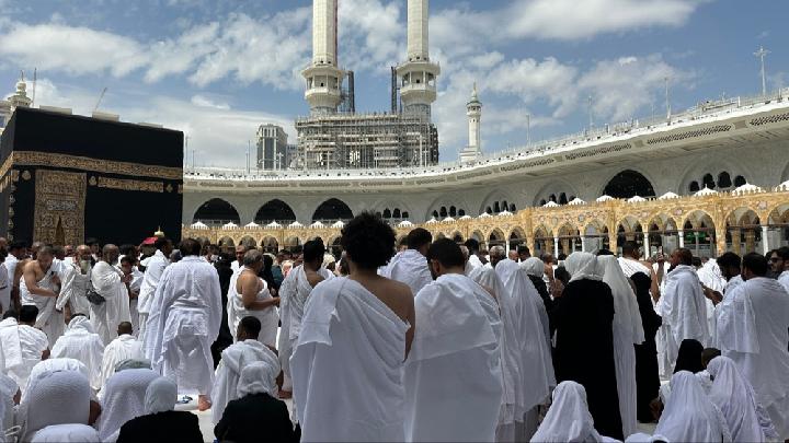 Health Ministry Calls for Tighter Hajj Health Standards After Spike in Hajj Deaths
