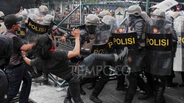 AJI Calls for Investigation After Police Violence Against Tempo Journalist at May Day Rally