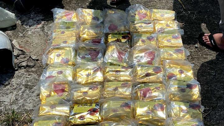 Police Uncover Meth Distribution Hidden in Chinese Tea Packages in Depok, West Java