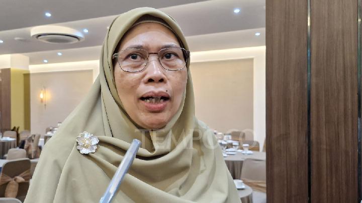 MUI's Explanation on Why Halal-Certified Snacks Can Contain Pork