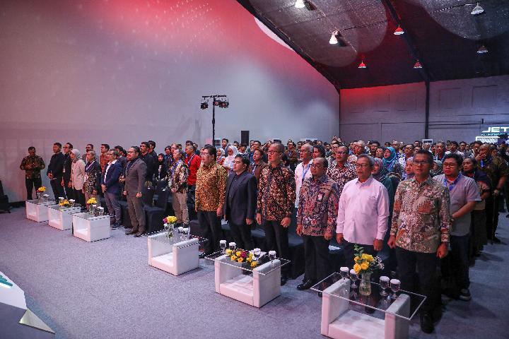 Investasi Rp15,4 Triliun untuk Kendaraan Listrik