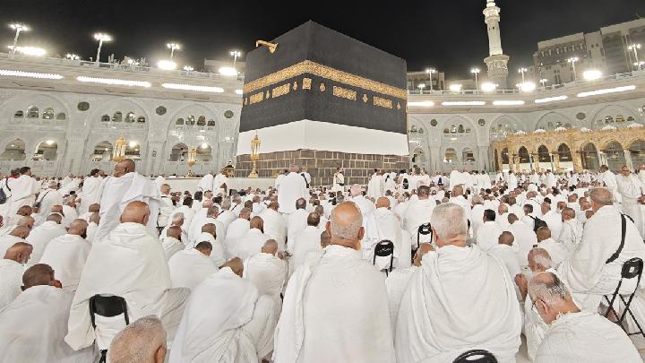 A Guide to Sending Hajj Souvenirs to Indonesia
