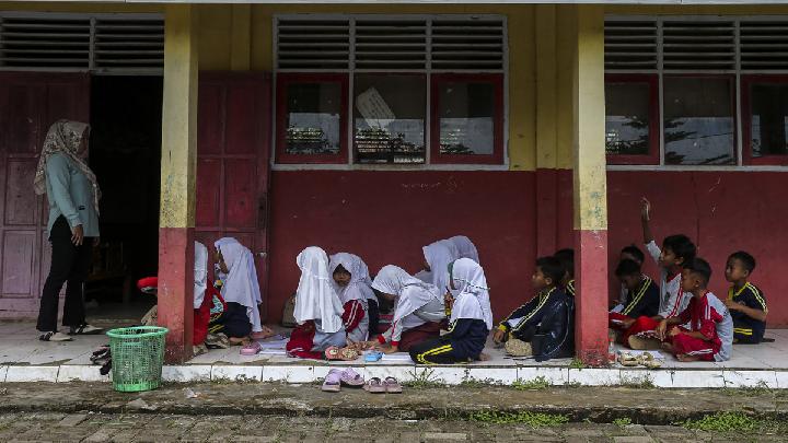 Pertimbangan MK Gratiskan Pendidikan SD-SMP Swasta