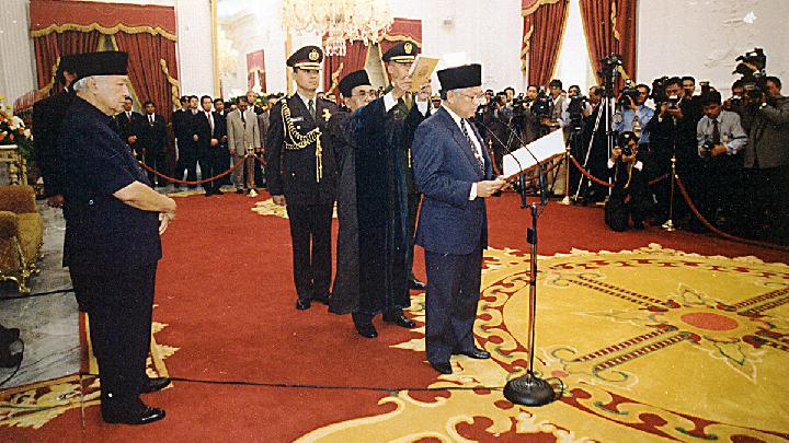Pernyataan Habibie Soal Kekerasan Terhadap Perempuan 1998