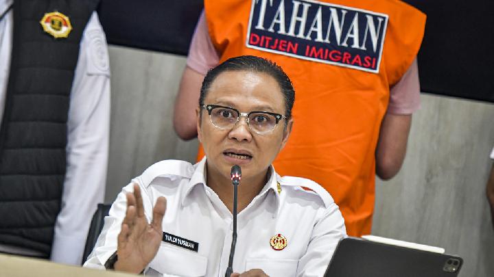 Indonesia's Immigration Arrests Three Foreigners for Counterfeit Money Possession