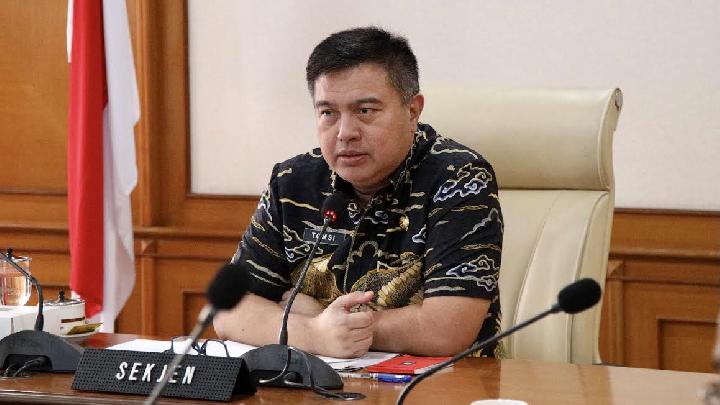 Sekjen Kemendagri Instruksikan Percepatan Lahan MBG
