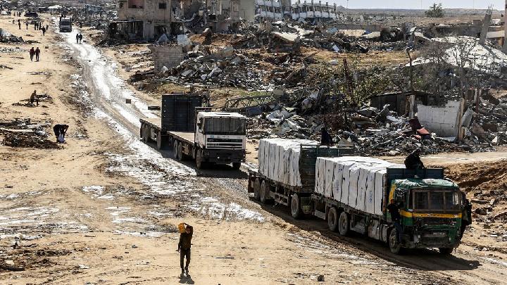 Gaza Death Toll Reaches 53,900